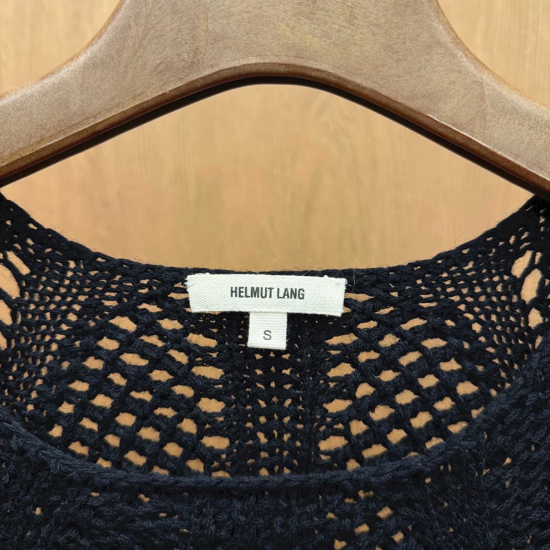 헬무트랭 라운드넥 니트 오픈워크 크로셰 조직 디테일 루즈핏 블랙 상품이미지6