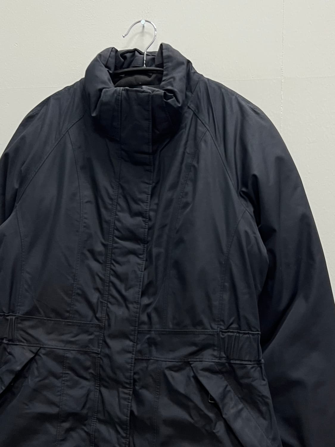 노스페이스 우먼스 하이벤트 구스다운 야상 패딩 자켓 블랙 상품이미지3