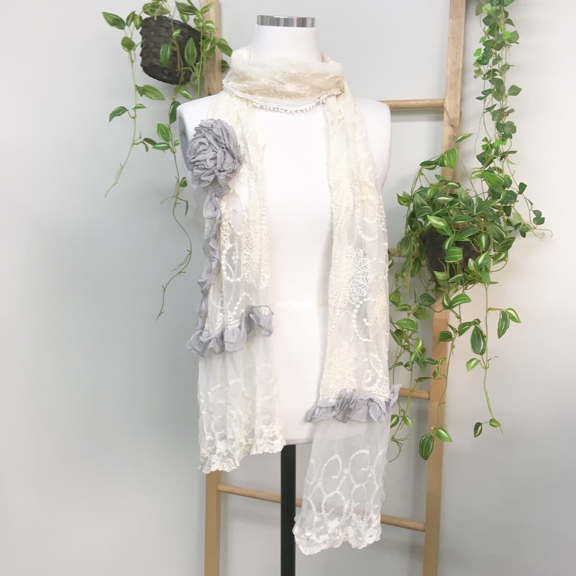 JPN/ 레이스 롱 스카프 아이보리 플라워 장식 오리엔탈스카프 상품이미지2