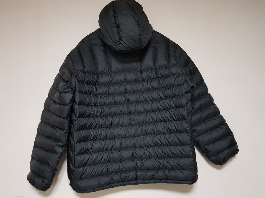 슈프림 마이크로 다운 하프 집 후드 패딩 블랙 24FW 상품이미지3