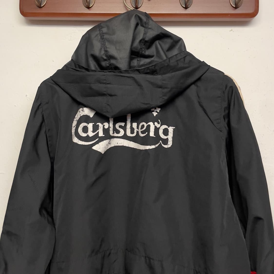 아디다스 리버풀 칼스버그 벤치 바람막이 자켓  상품이미지5