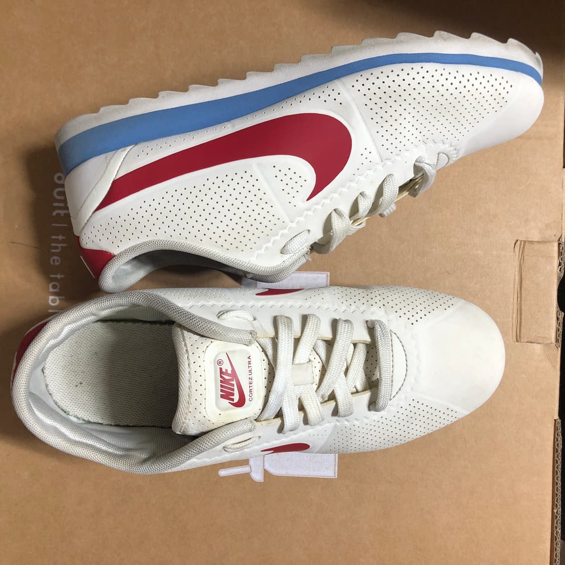 나이키 코르테즈 울트라 모이어 흰파빨 상품이미지5