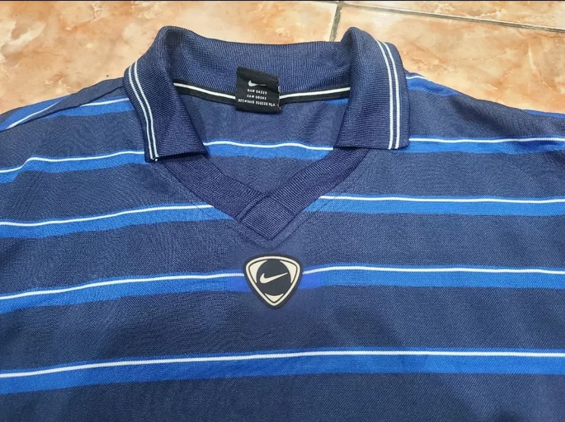 나이키 올드스쿨 폴리티셔츠 상품이미지3