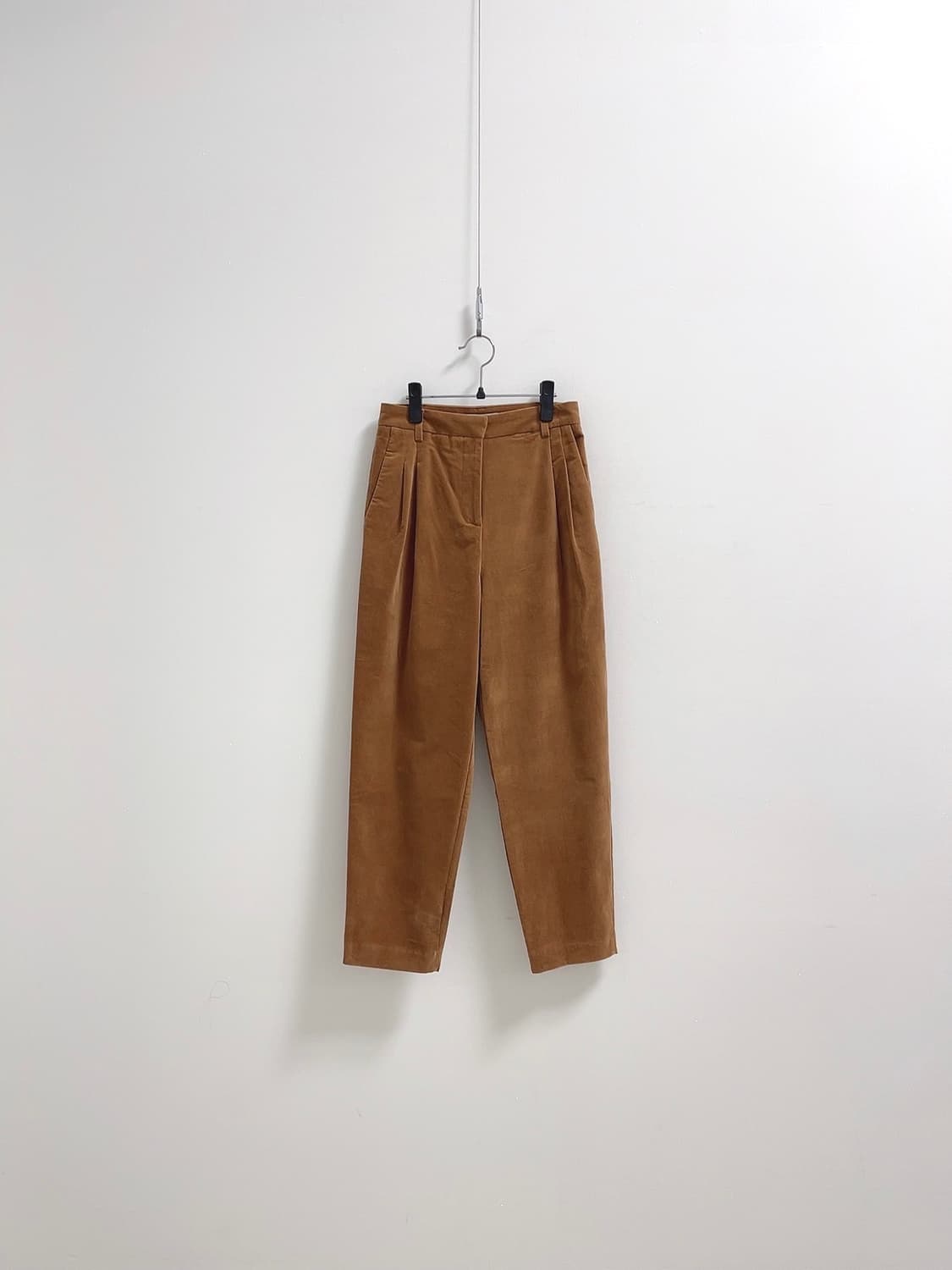 소윰 벨벳 코듀로이 팬츠 상품이미지1