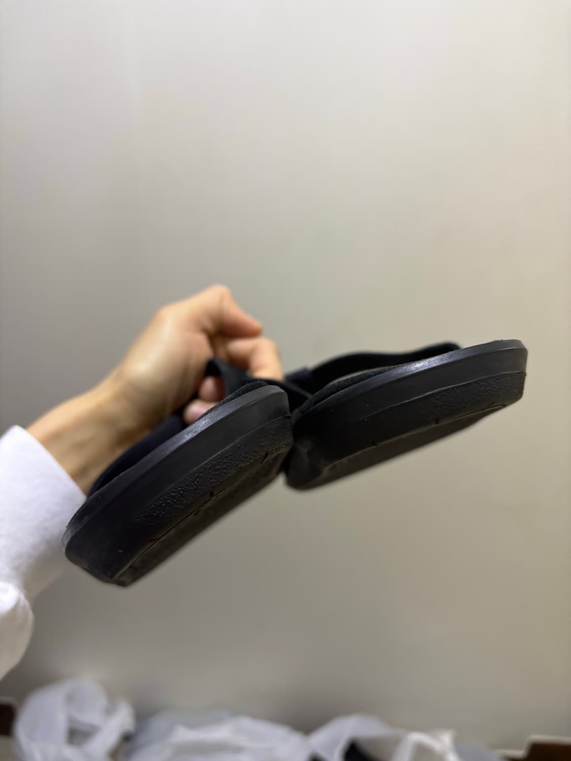 아일랜드 슬리퍼 블랙 스웨이드 us8 상품이미지5