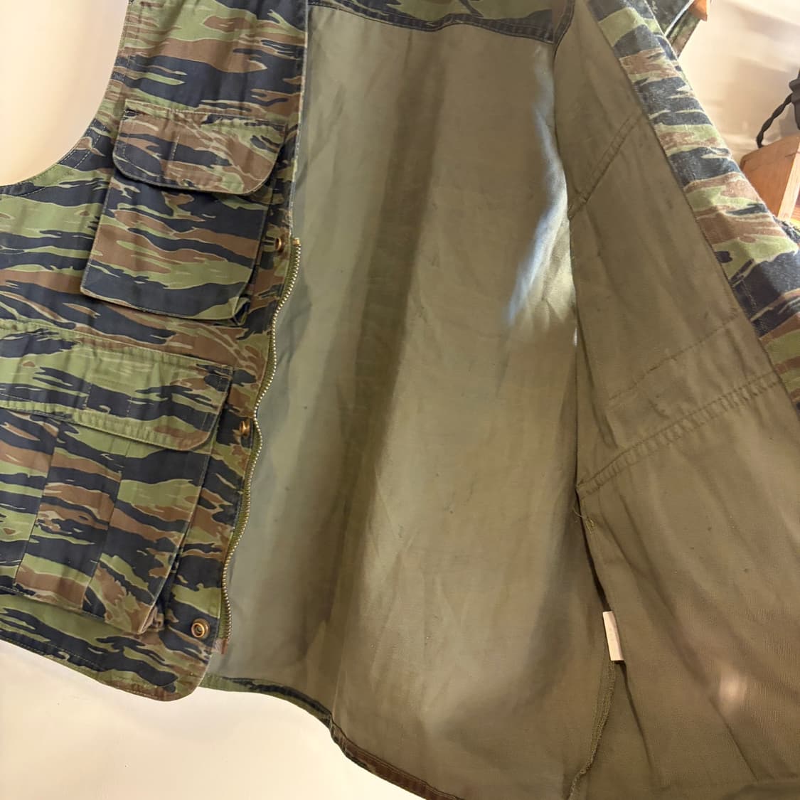 Tiger Camo Hunting Vest 상품이미지6