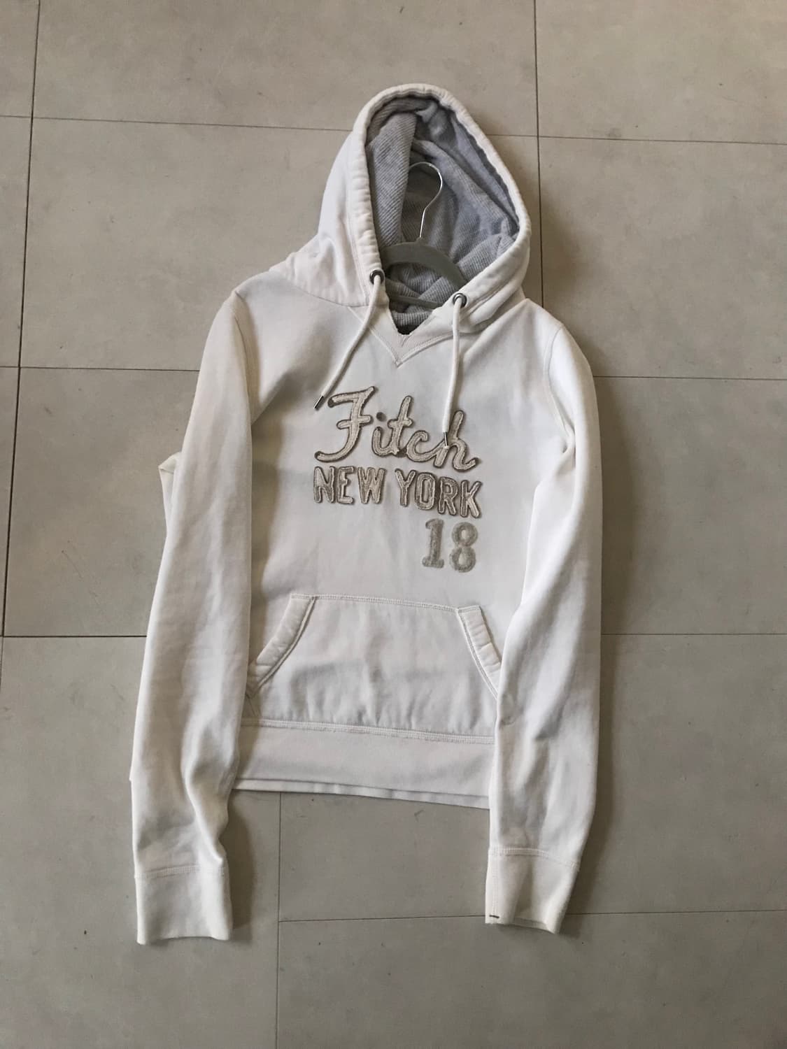 아베크롬비 화이트 후드티 상품이미지8