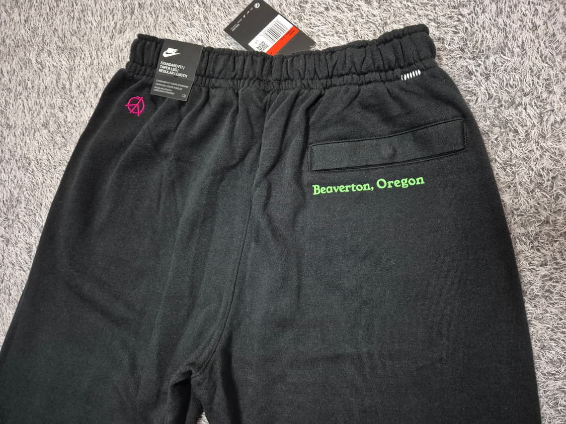 [새상품]나이키 남성 월드투어 스웨트 조거팬츠 L 상품이미지5