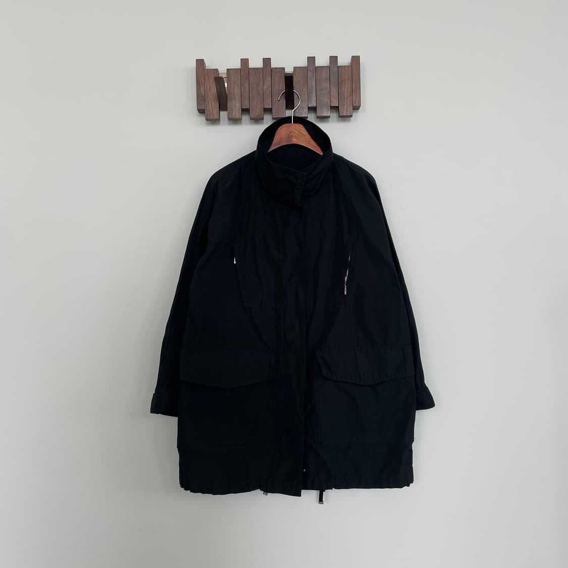 몽클레어 ABSINTHE 블랙 유틸리티 자켓 상품이미지2