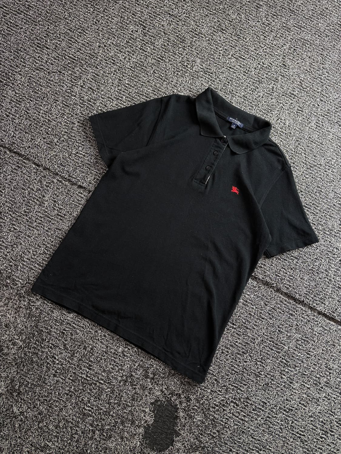 버버리 아카이브 자수로고 피케이 반팔 셔츠 3068 상품이미지1