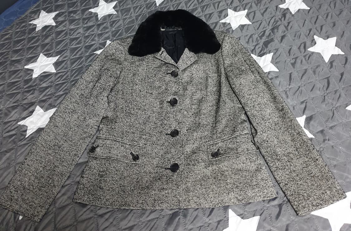 버버리 일본판 밍크퍼 트위드 자켓 (42사이즈) 상품이미지1