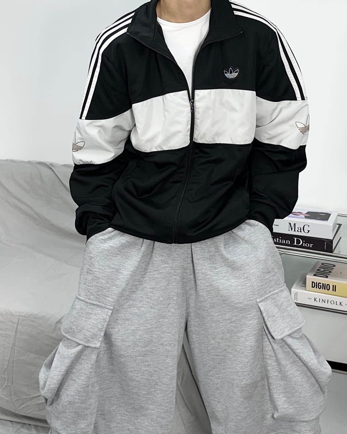 아디다스 뉴진스 민지 블랙 화이트 트랙탑 져지 XL 상품이미지1