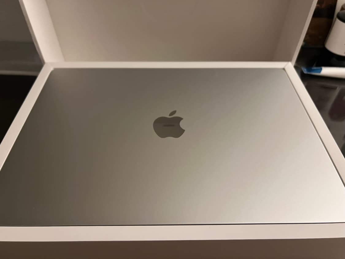 맥북 에어 m3 15인치 16GB 256GB 실버 상품이미지1