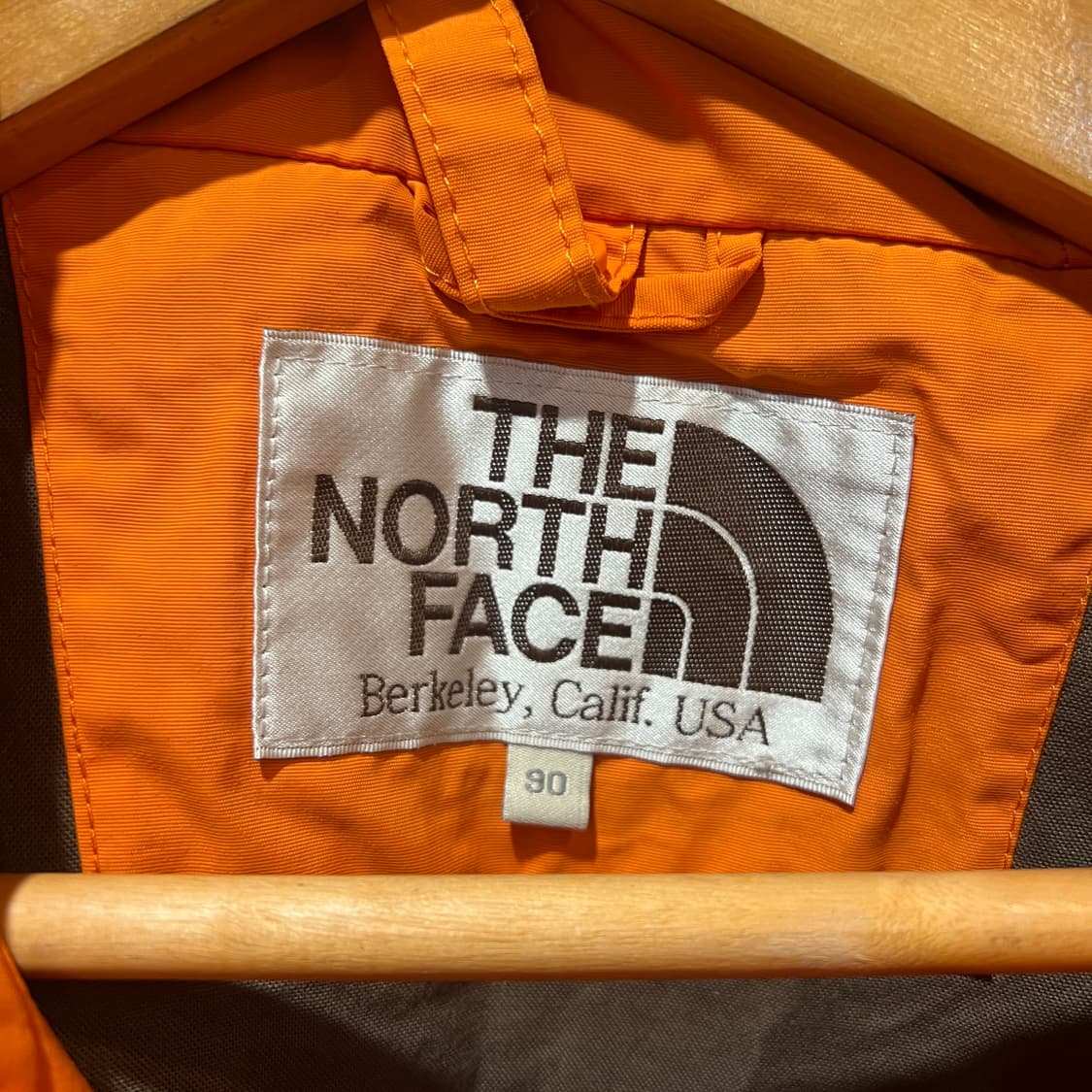 노스페이스 후드 바람막이 자켓 상품이미지4