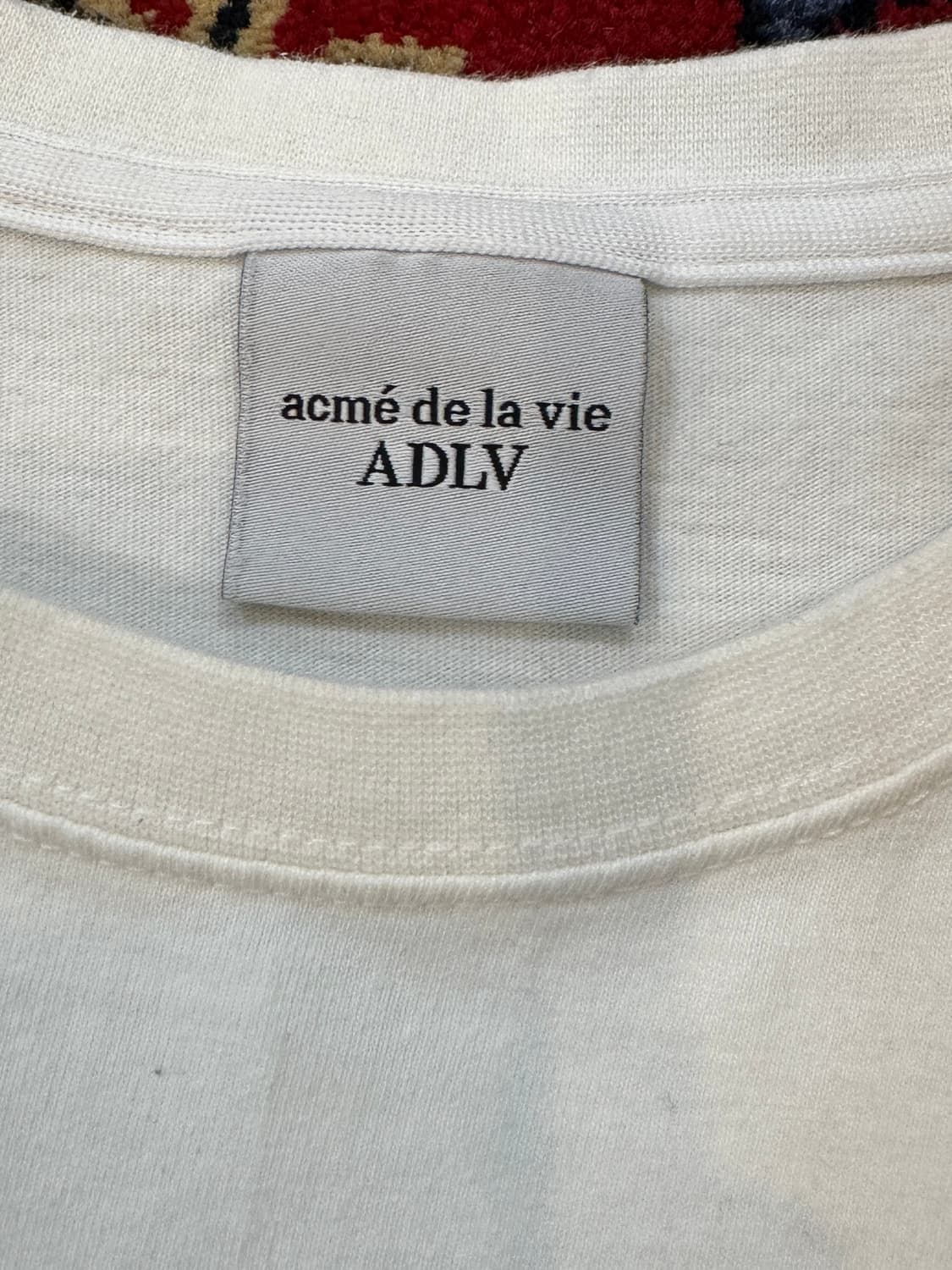 아크메드라비 ADLV 베이비페이스 화이트 도넛 반팔 티셔츠 상품이미지3