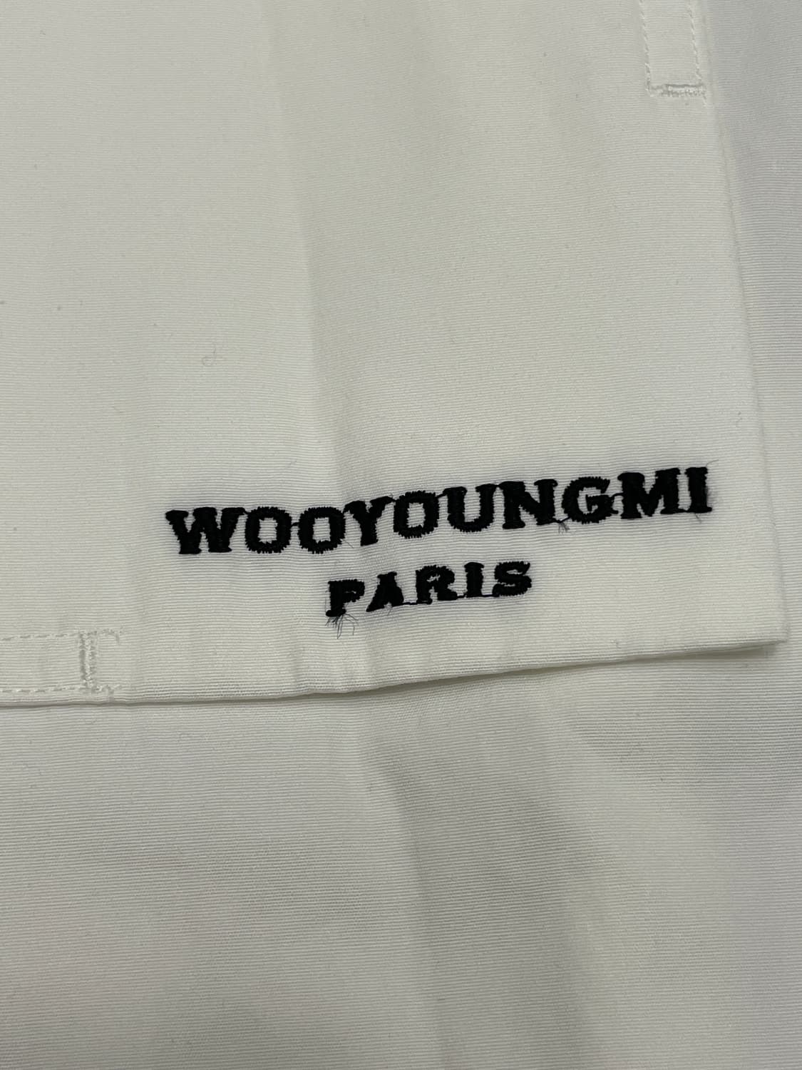 우영미 플라워 백로고 프린트 셔츠 화이트 22SS 상품이미지6