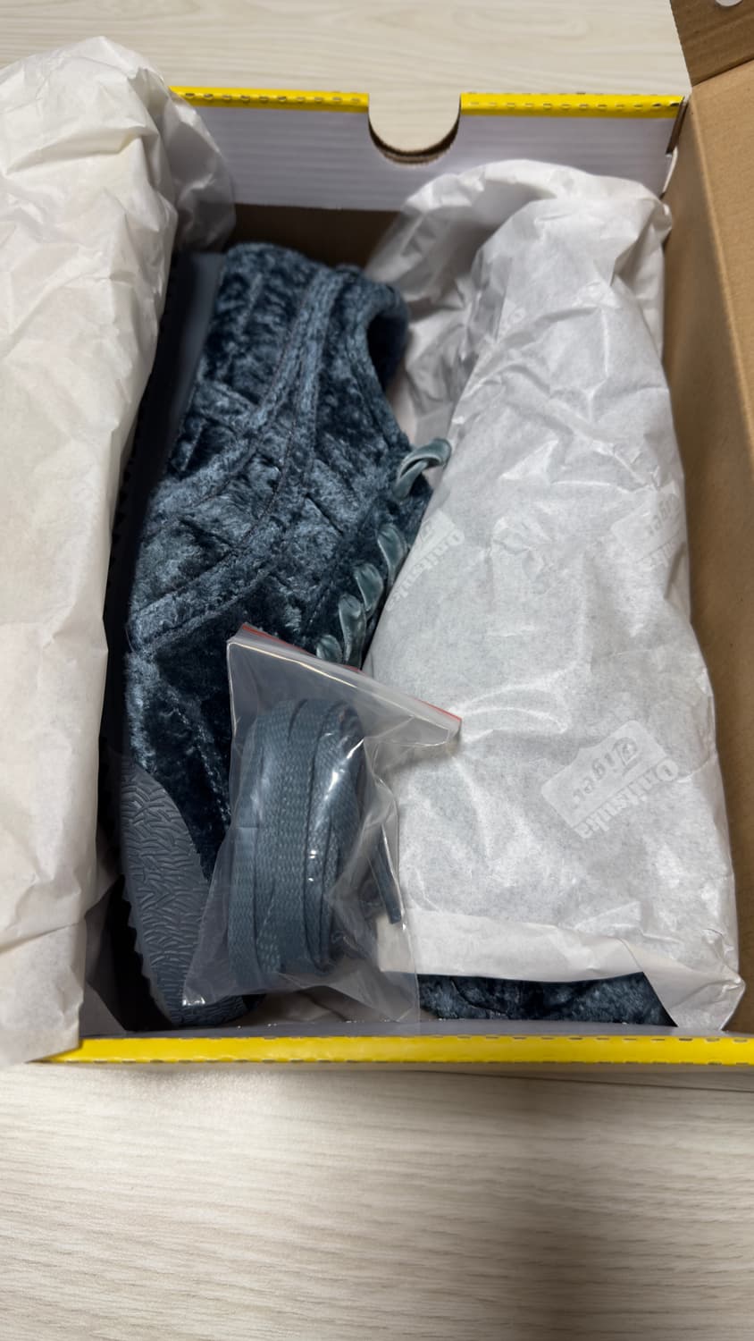 오니츠카 타이거 멕시코 66 벨벳 275mm 상품이미지2