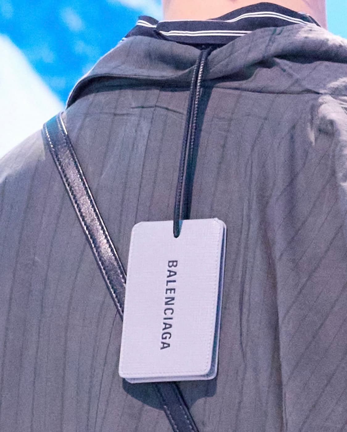 발렌시아가 가죽태그 브로치, 키링, 참 상품이미지1