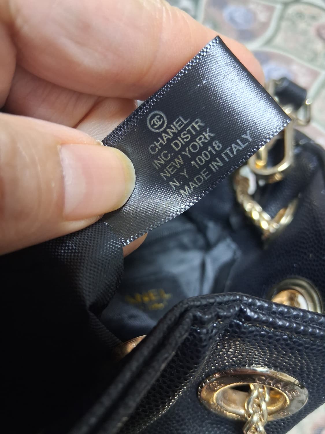 샤넬 노벨티 복조리 크로스 숄더백 상품이미지7