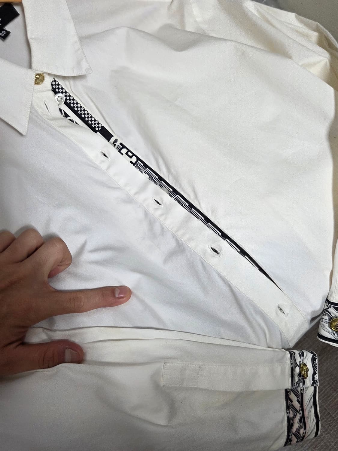 (정품) [베르수스 베르사체] 비대칭 바로크 패널 롱 셔츠 | 00128 상품이미지8