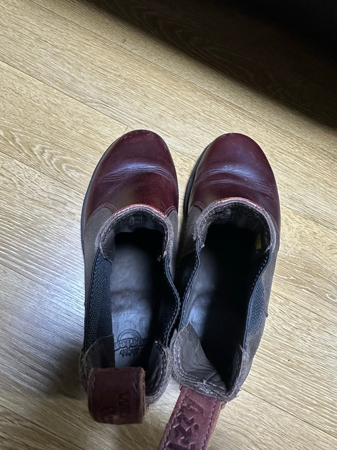 버건디 첼시 부츠 상품이미지7