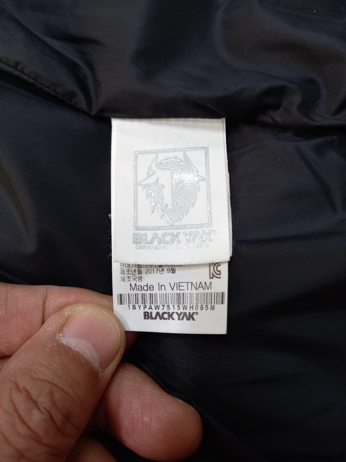 M95 BLACKYAK 덕다운 라쿤퍼 롱패딩 화이트 M-979 상품이미지9