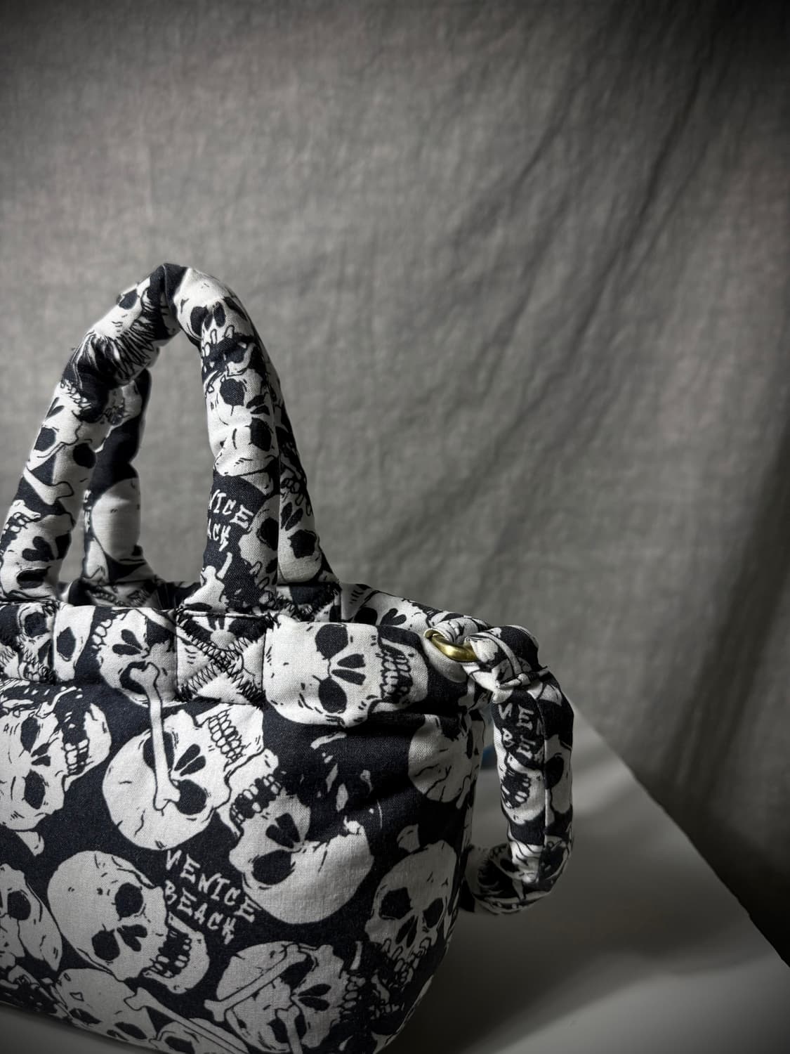 ERL Skull Padded Mini Bag   상품이미지3