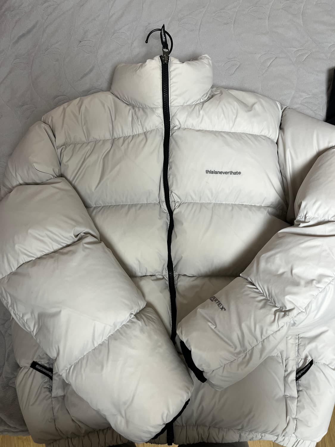 디스이즈네버댓 PERTEX® T 다운 패딩 Off White (M) 상품이미지4