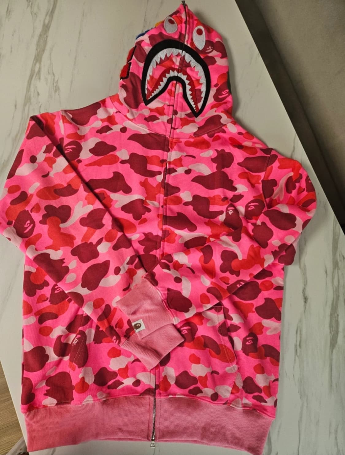 베이프 핑크 카모 샤크 후드집업 상품이미지1