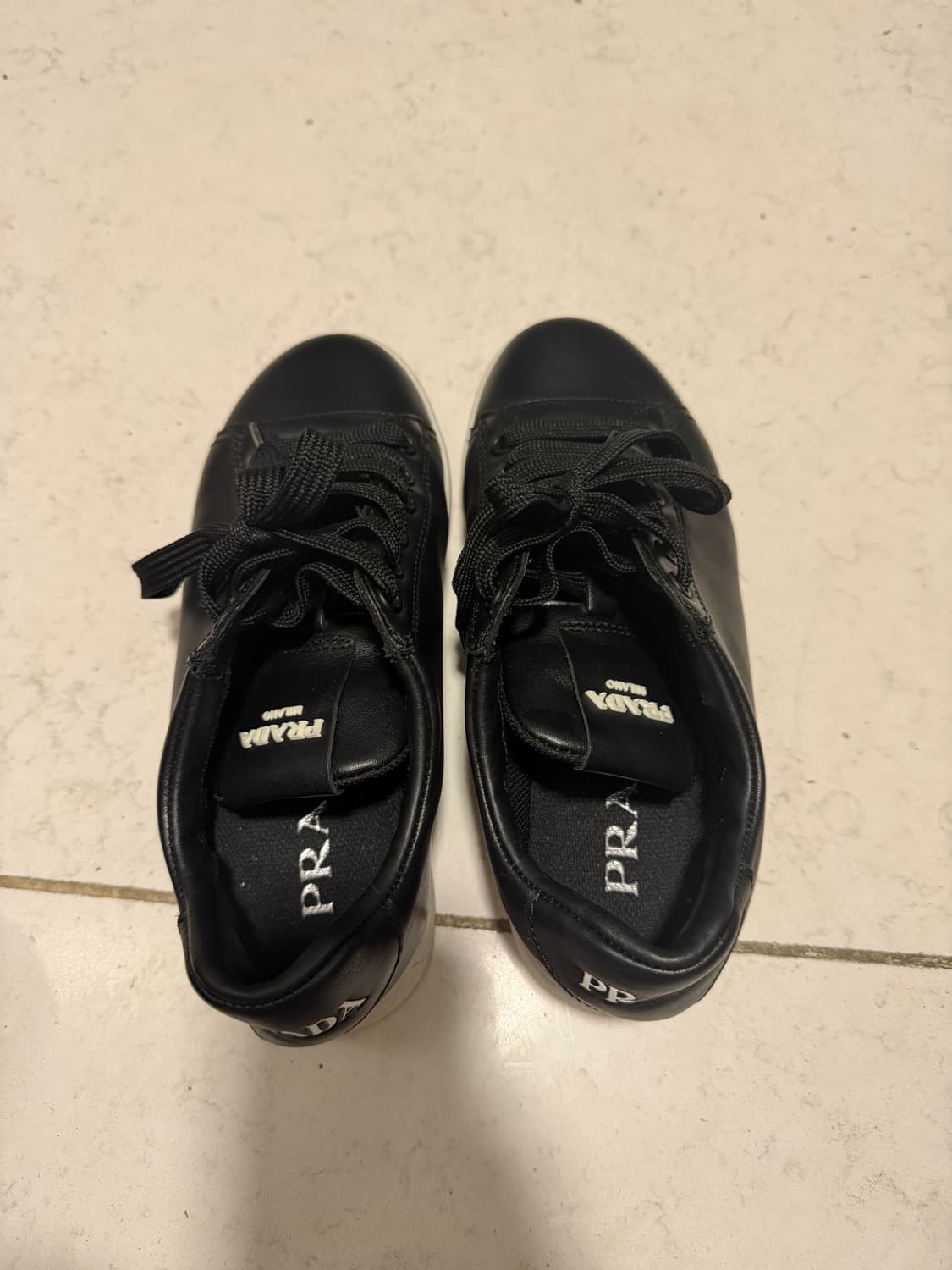프라다 스니커즈 정품 상품이미지1