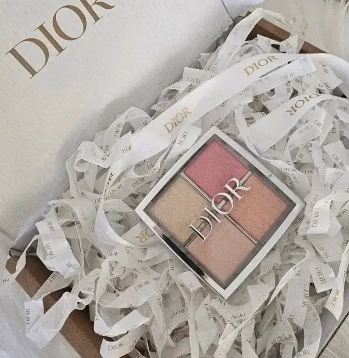 (구버전) 디올 백스테이지 글로우 팔레트 004 상품이미지1