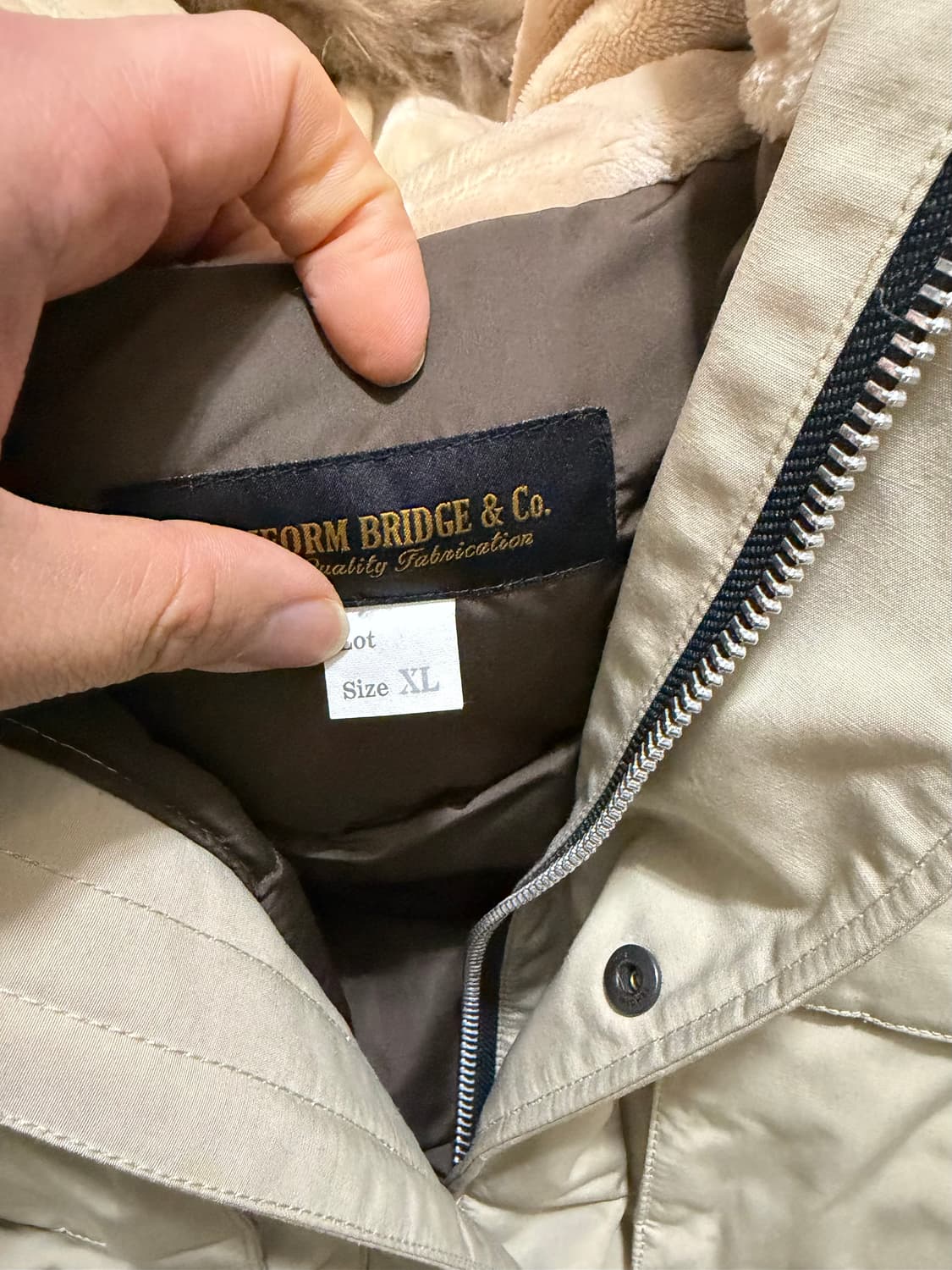 유니폼브릿지 베이지컬러 빈티지 아크틱 다운패딩파카 105size   상품이미지4