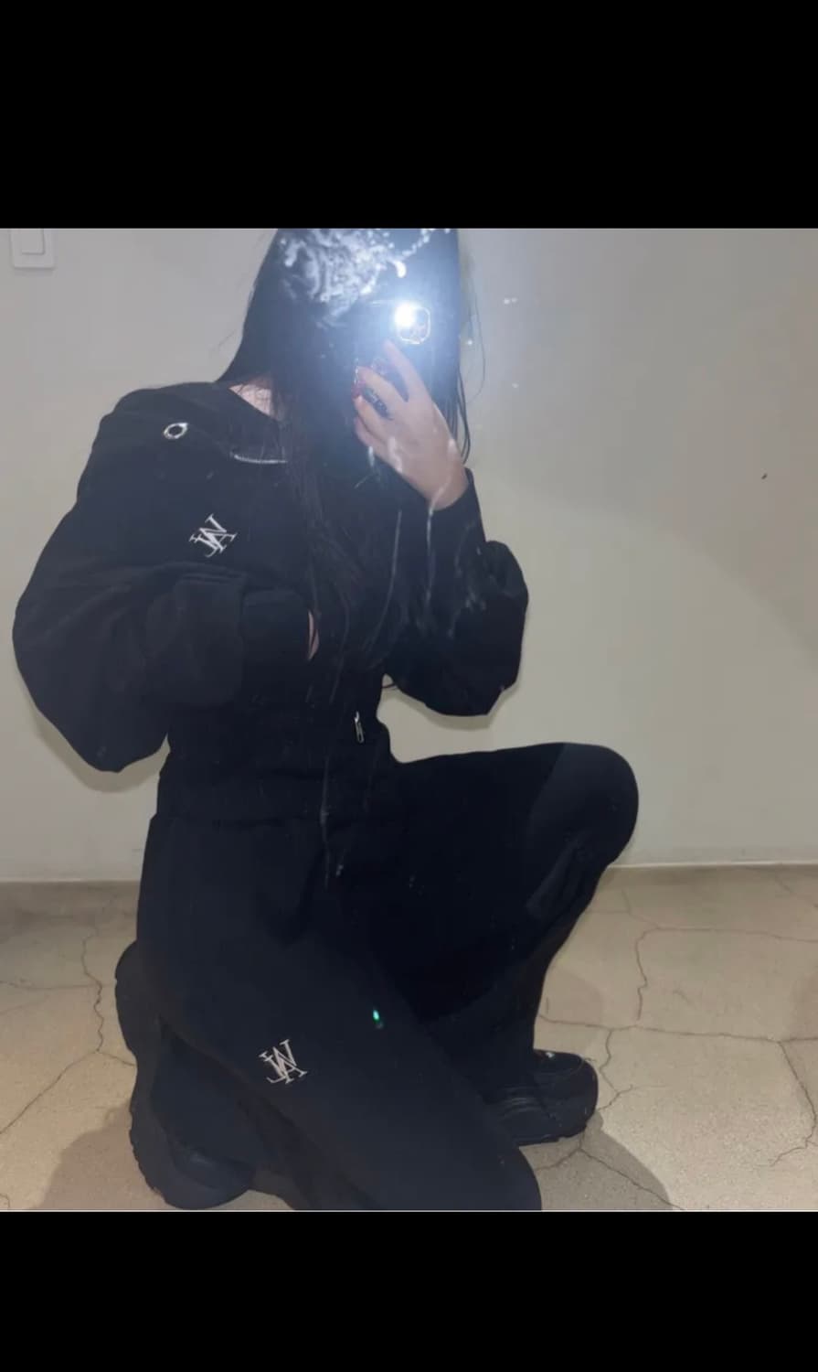 우알롱 시그니처 크롭 후드집업 상품이미지4