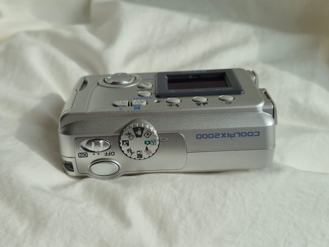 작례📸 니콘 쿨픽스 2000 (Coolpix 2000)  상품이미지6