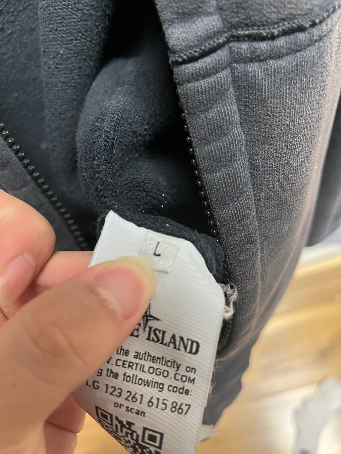 [네고 가능] 스톤아일랜드 후드집업 L 상품이미지5