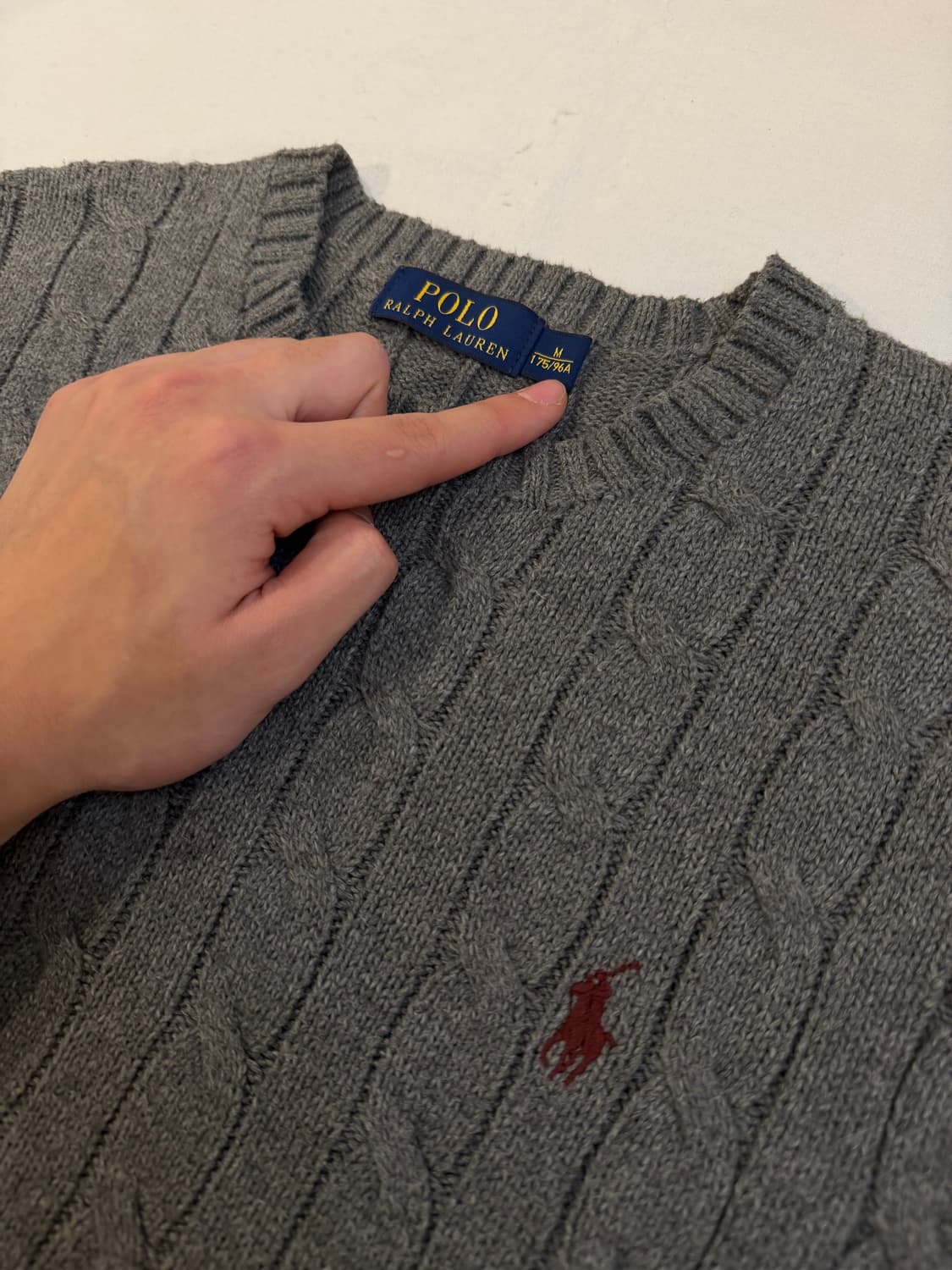 폴로 랄프로렌 꽈배기 케이블 니트 그레이 상품이미지2