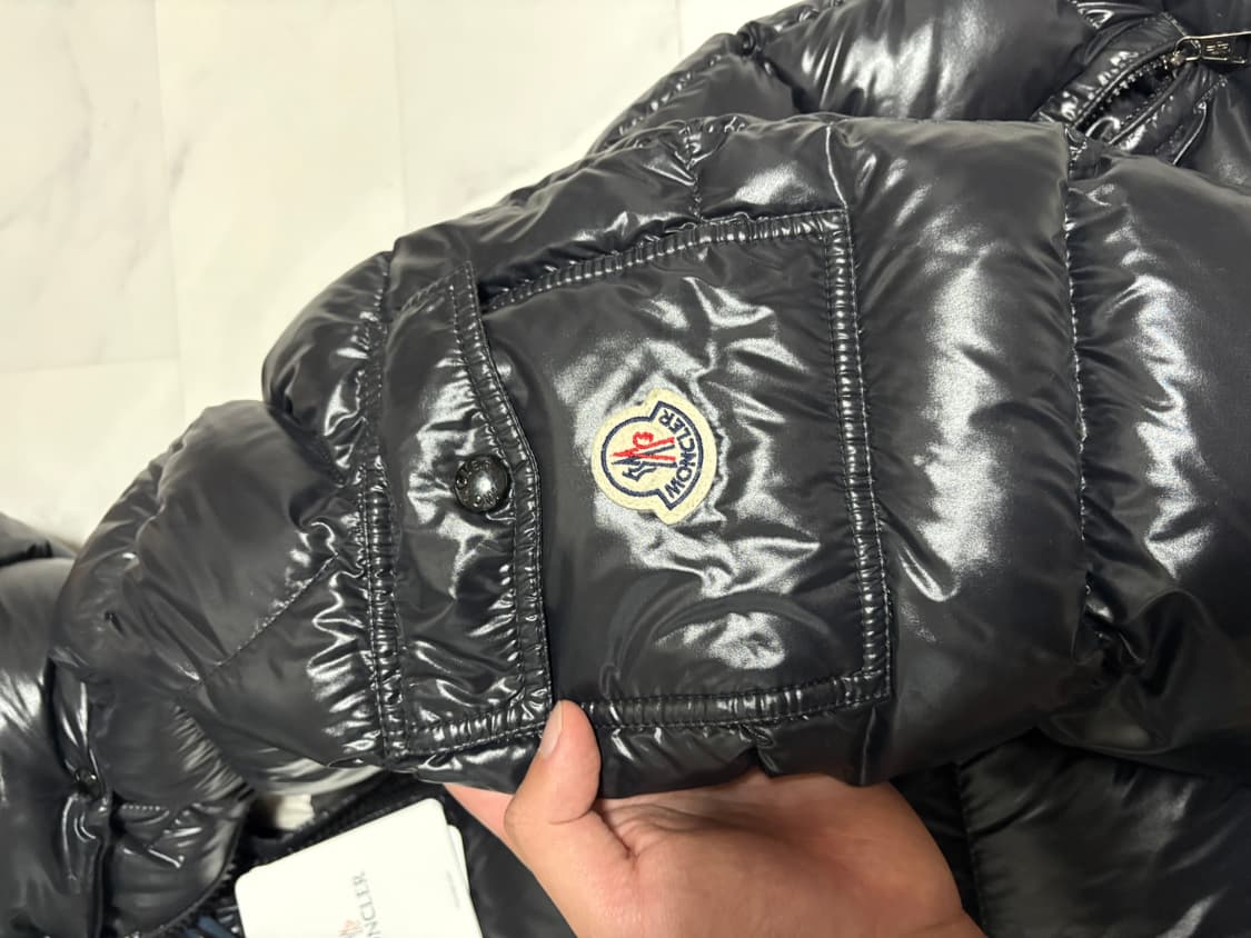 몽클레어 패딩 마야 4사이즈 새상품급 제품 판매 상품이미지4