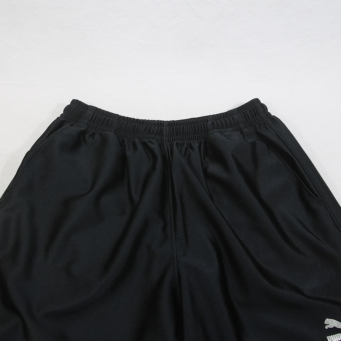 (착용컷) PUMA 트랙 쇼츠 (남성용 L) 상품이미지4