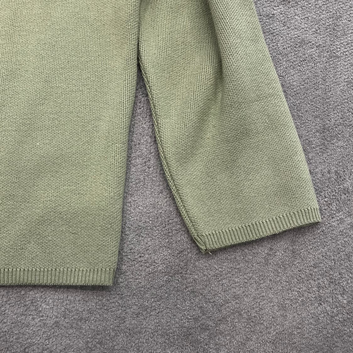 L ZAVANAS 라운드넥 니트 상품이미지4