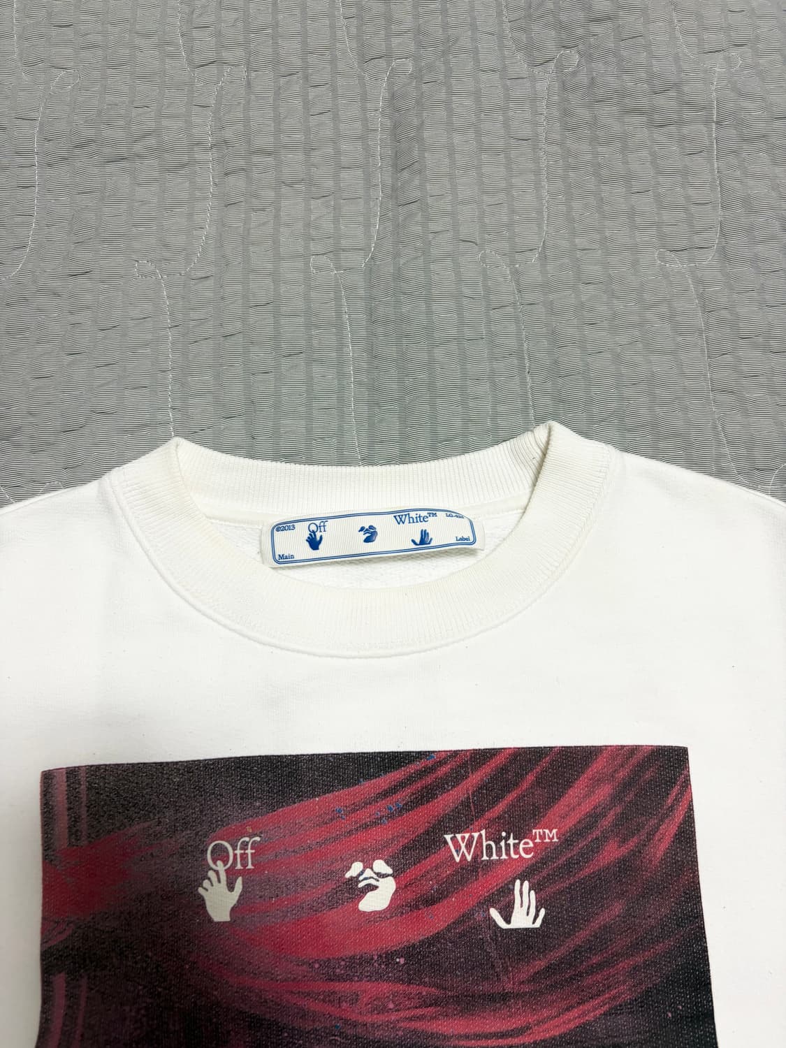 오프화이트 카라바지오 맨투맨 상품이미지3