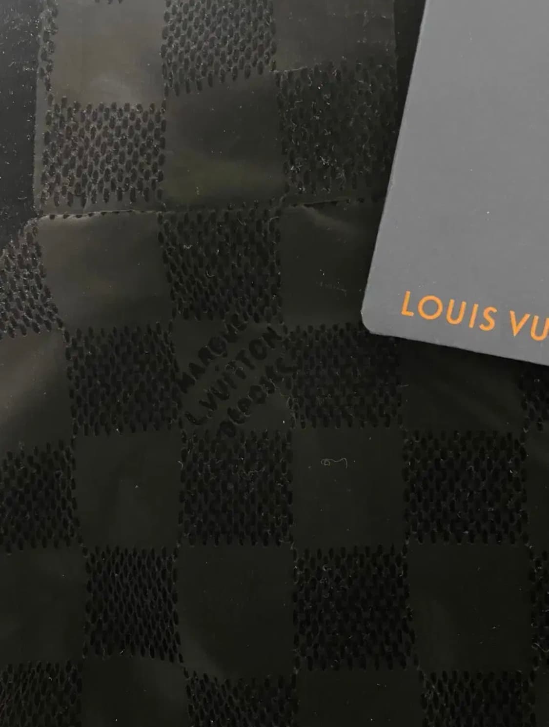 새상품 25SS 루이비통 퍼렐 벨벳 윈드브레이커 자켓 48 백화점택 상품이미지3