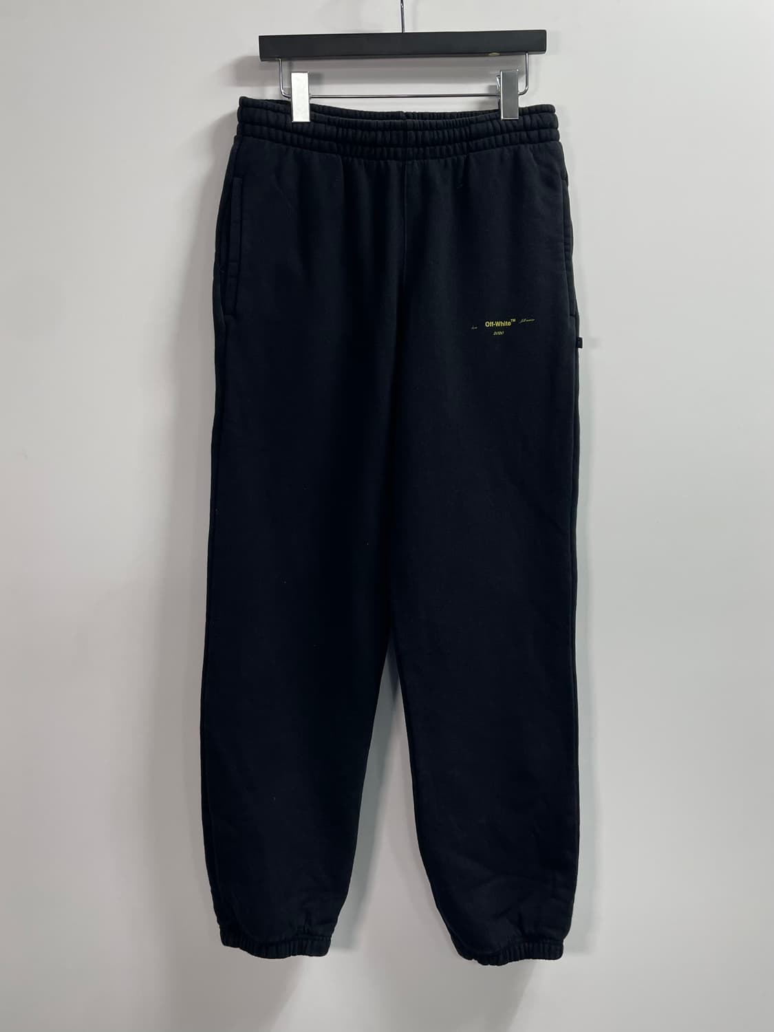 오프화이트 애로우 프린팅 트레이닝 조거팬츠 (onp.39) 상품이미지2