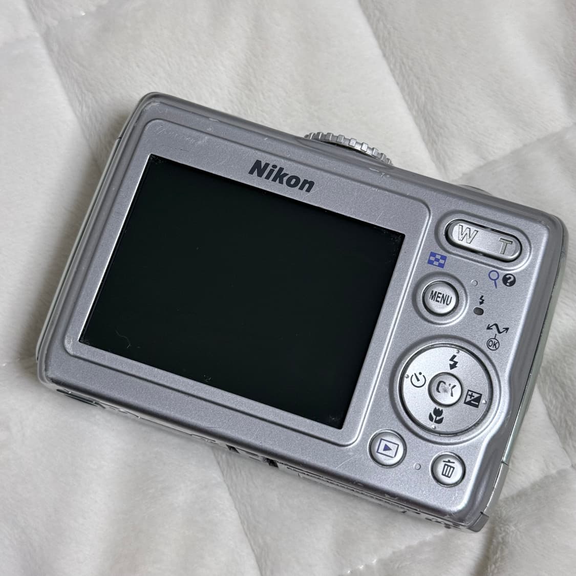 니콘 쿨픽스 P4 빈티지 실버 디카 nikon coolpix p4 상품이미지3