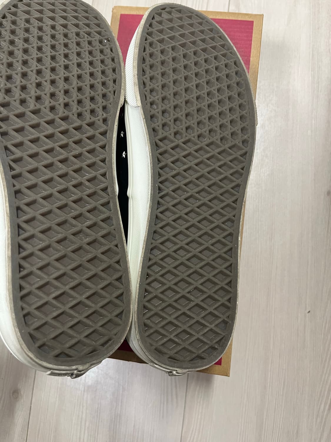 [290] 반스 어센틱 메탈릭 스터드 아일렛 상품이미지4