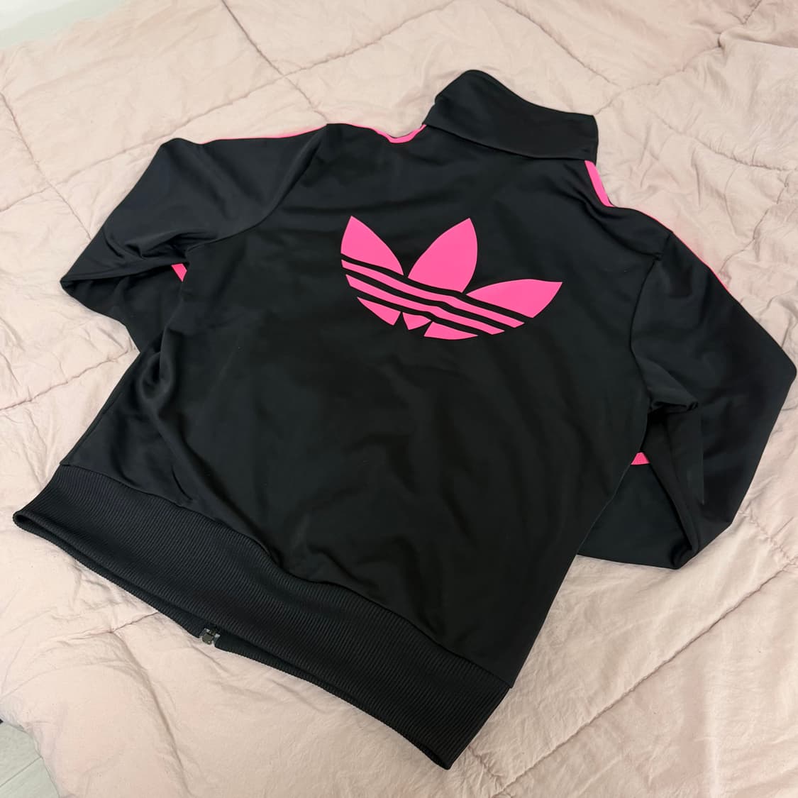 아디다스 파이어버드 블랙 핑크 상품이미지2