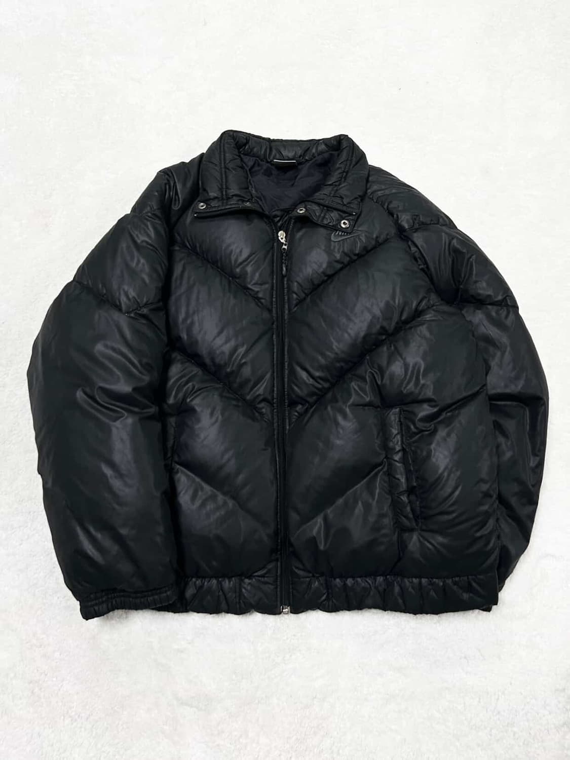 나이키 스우시 블랙 덕다운 패딩 상품이미지4