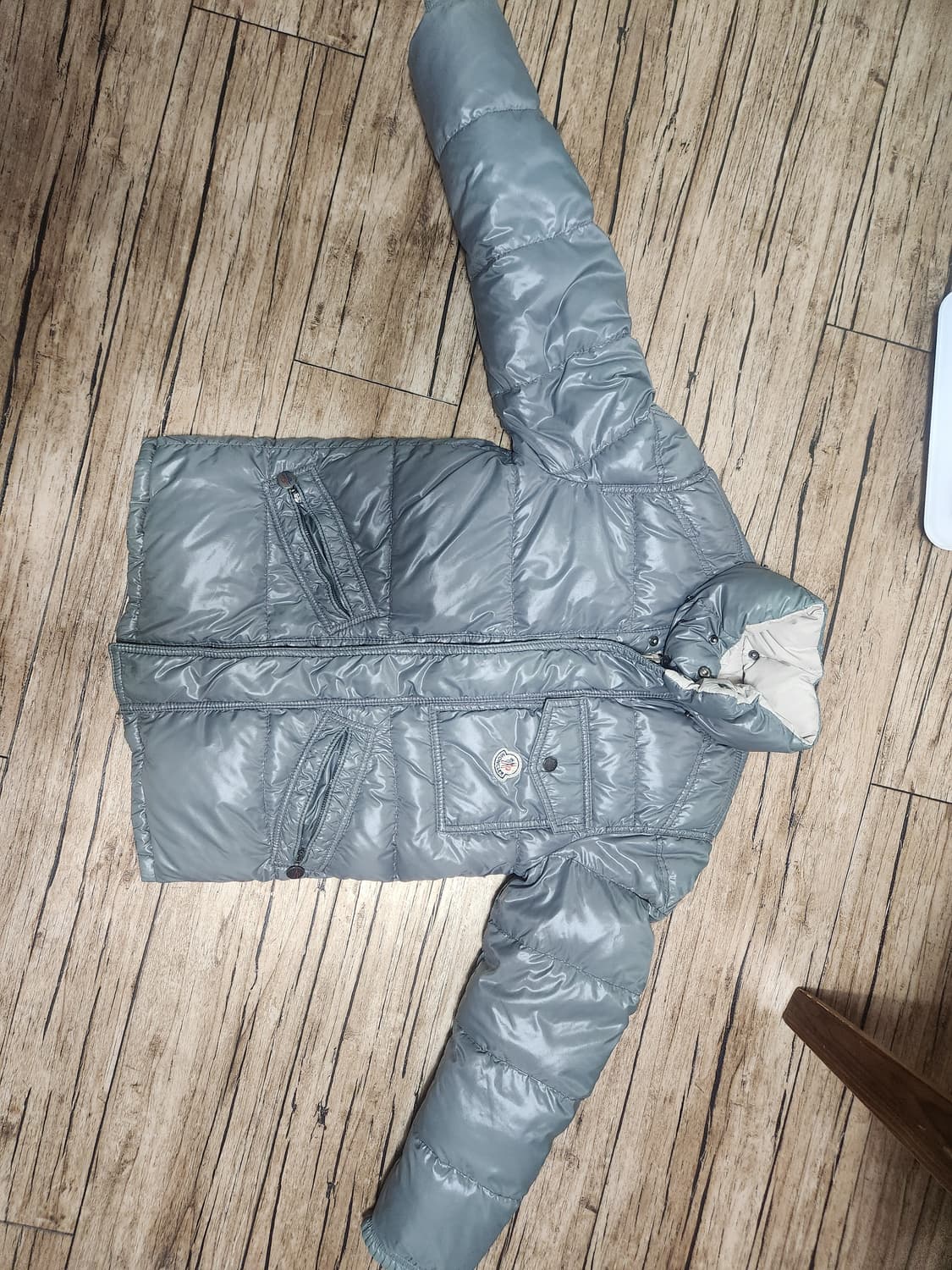 (감정서 동봉) 몽클레어 리버시블 다운 푸퍼 자켓 상품이미지1