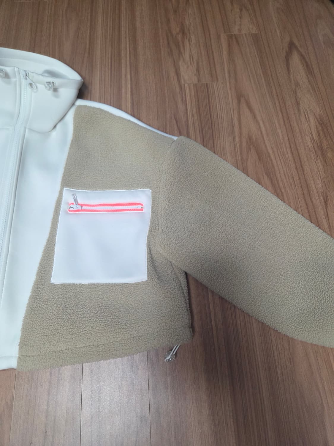 자라 여성 크롭후리스 XS-S 상품이미지3