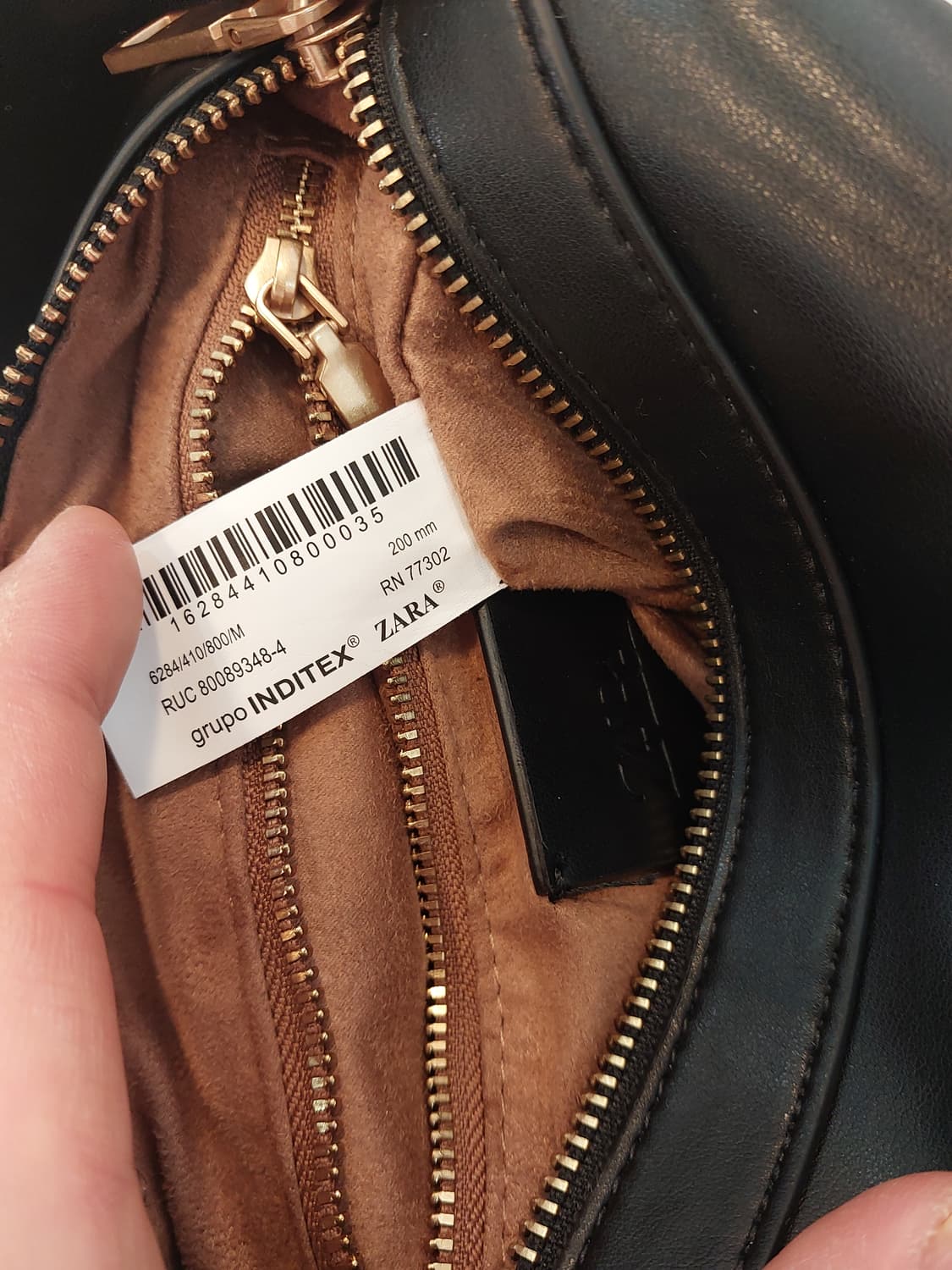 자라 ZARA  버킷백 블랙 + 파우치 세트 상품이미지6