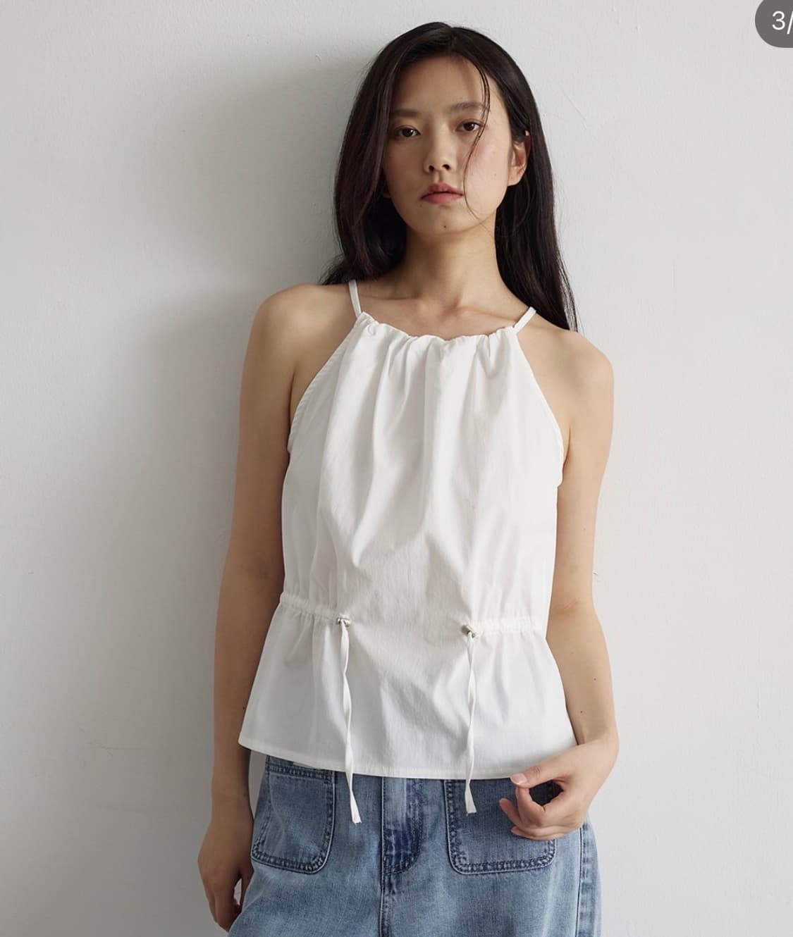 새상품 아티드 홀터넥 셔링 블라우스  상품이미지2